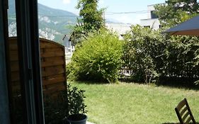 Studio Entre Savines Et Embrun Pres Du Lac De Serreponcon